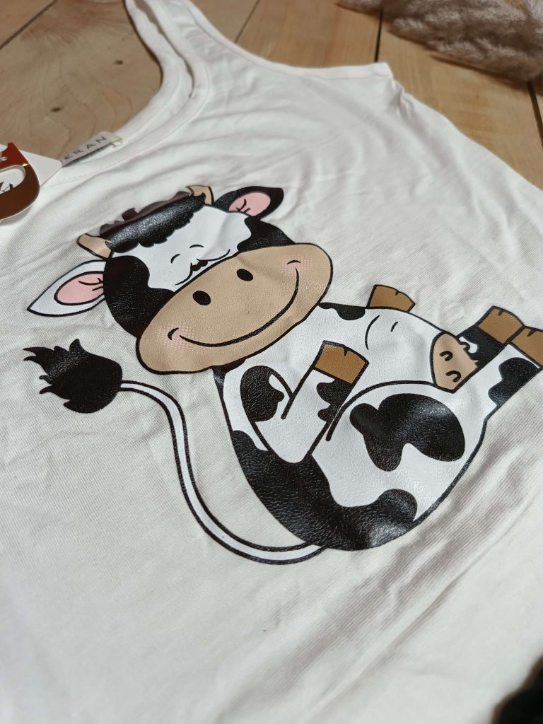 تاپ و شورتک