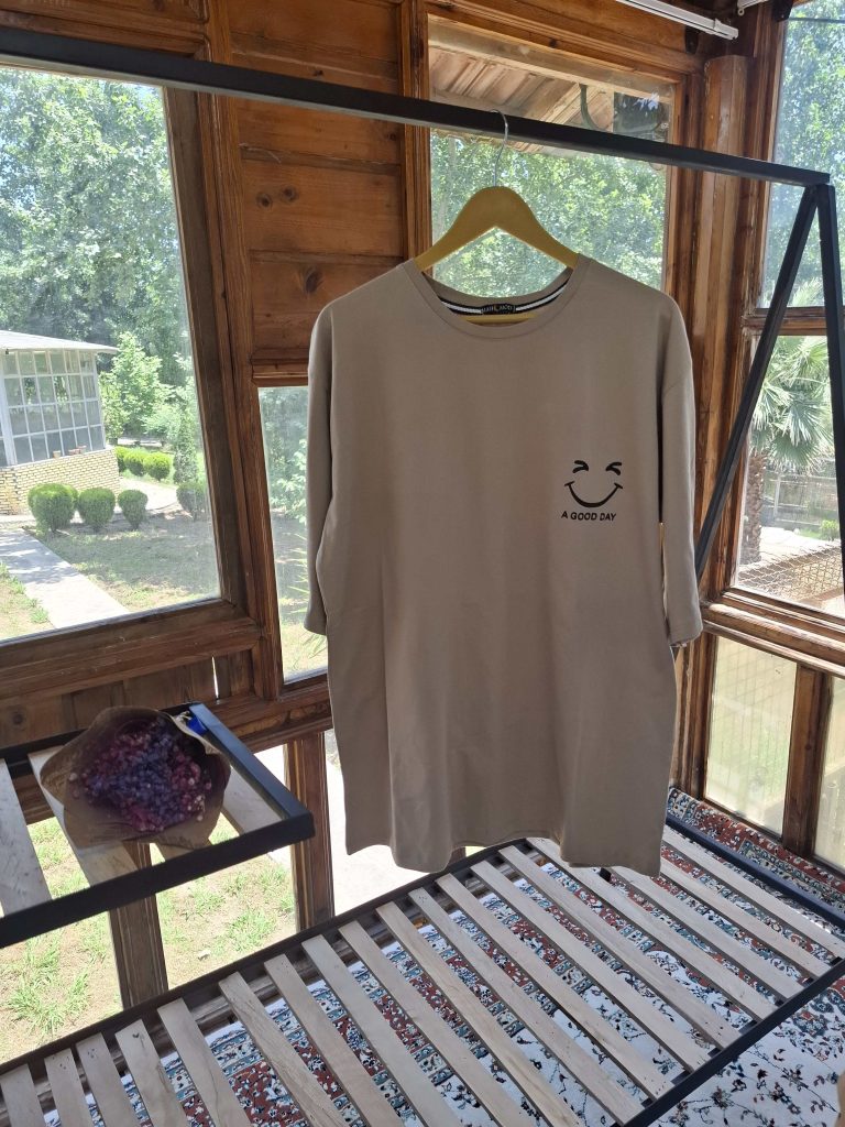 تیشرت لانگ طرح «A GOOD DAY»