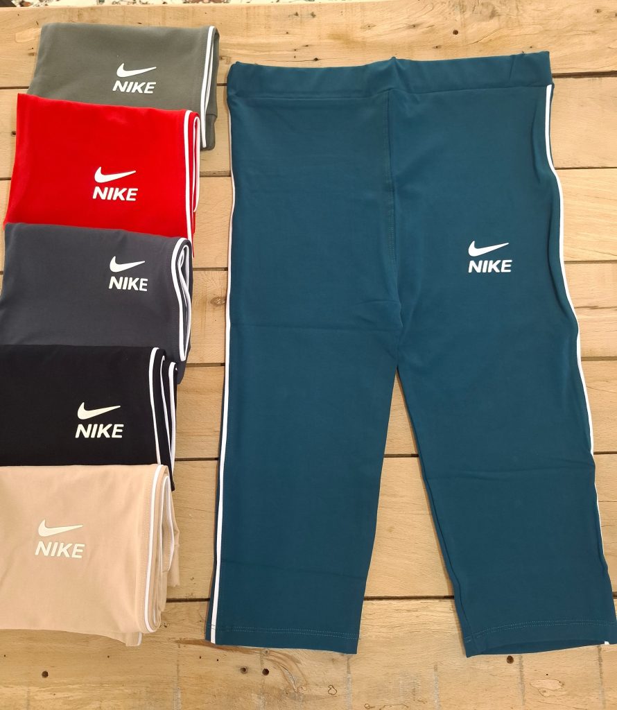 شلوارک ورزشی Nike