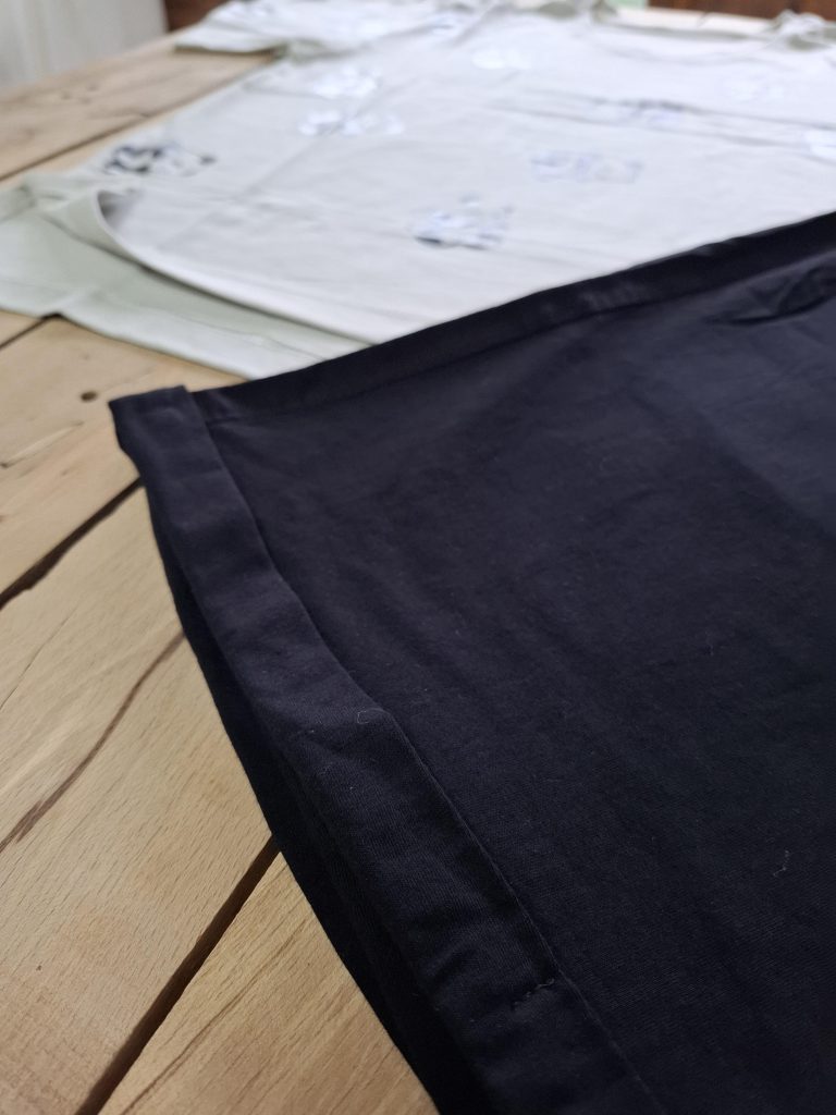 تیشرت و شلوارک گل و حیوانات با مزه