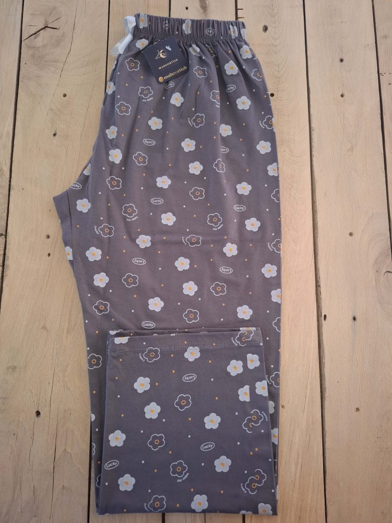 شلوار خانگی پلاس‌سایز گل‌دار