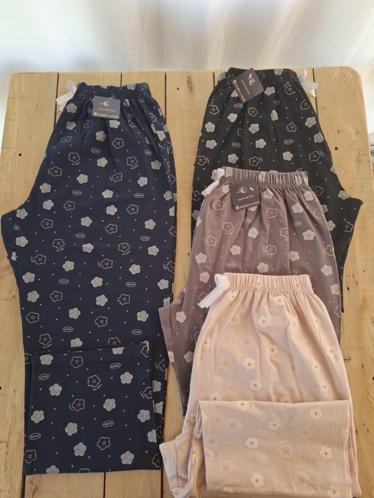 شلوار خانگی پلاس‌سایز گل‌دار