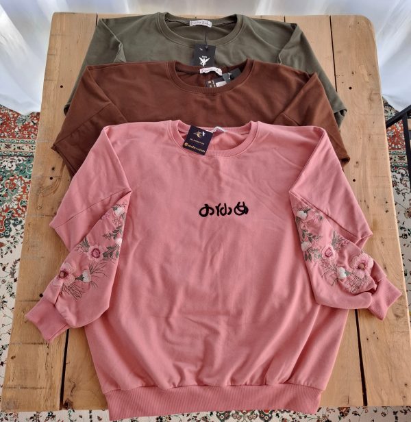 بلوز های آستین گل دوزی شده