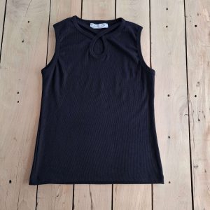 تاپ حلقه کبریتی بدون آستین