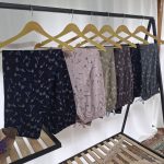 مجموعه شلوارهای خانگی نخ پنبه زنانه با طرح‌های ساده و رنگ‌های متنوع