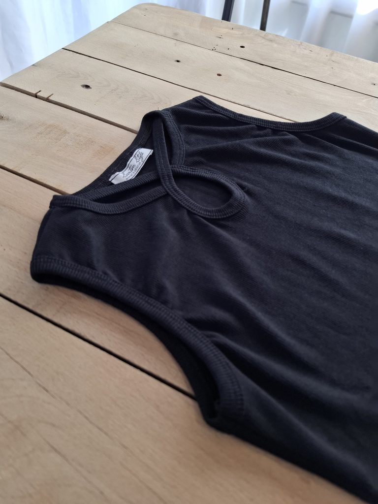 تاپ حلقه کبریتی بدون آستین